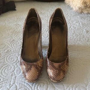 Stuart Weitzman Brown Snake-Print Pump